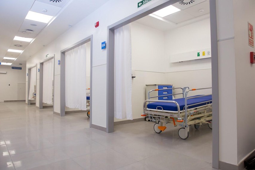 puertas para hospitales
